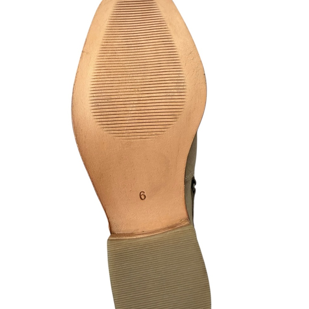DIBA True Caspian Ankle Booties various sizes available Beige Suede New in Box - Picture 3 of 6